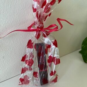 Burt's Bees Natural LipStick Scarlet Soaked #520 New